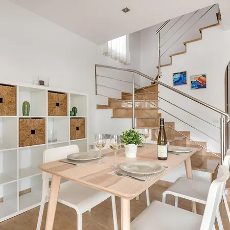 Clear Villa *